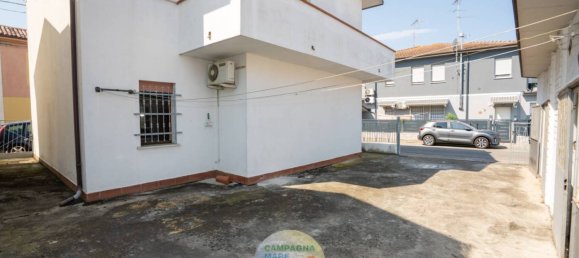 2 Schlafzimmer Villa in Codigoro, Italy, Nr. 307332 7