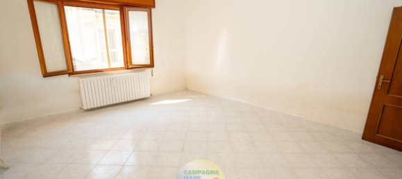 2 Schlafzimmer Villa in Codigoro, Italy, Nr. 307332 16