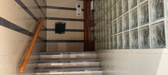 Ático de 3 dormitorios en Oviedo, Spain No. 177537 39