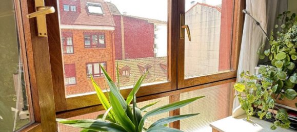 Ático de 3 dormitorios en Oviedo, Spain No. 177537 2