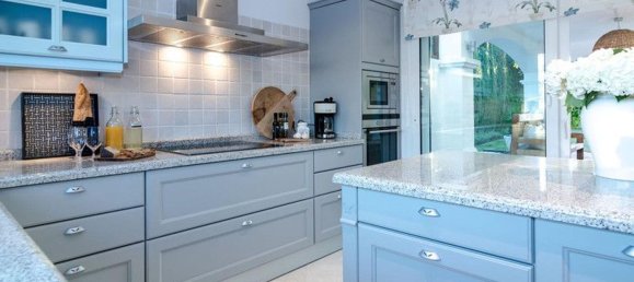 4 bedrooms Villa in Marbella, Spain No. 175373 17