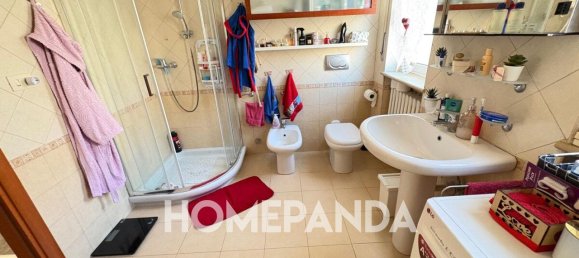 4 rooms Apartment in Turin, Italy No. 43936 16