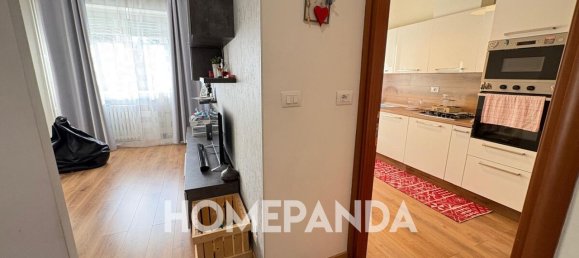 4 rooms Apartment in Turin, Italy No. 43936 6