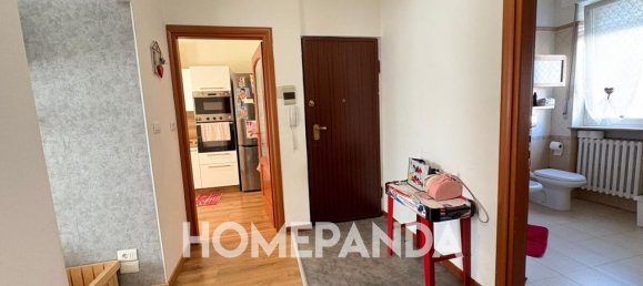 4 rooms Apartment in Turin, Italy No. 43936 7