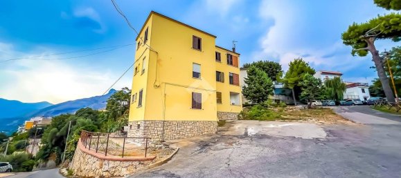 2 Schlafzimmer Wohnung in Formia, Italy, Nr. 259174 18