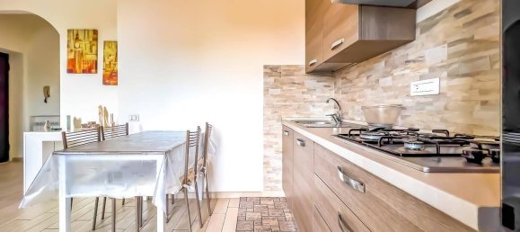 2 Schlafzimmer Wohnung in Formia, Italy, Nr. 259174 22