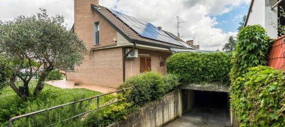 4 Schlafzimmer Villa in Cavenago di Brianza, Italy, Nr. 122233 20