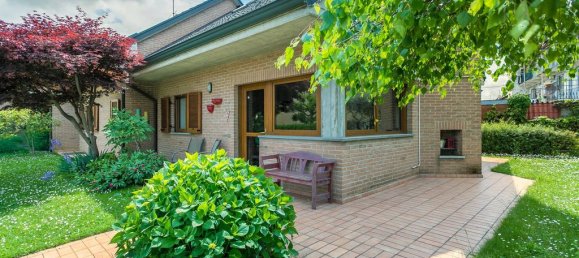 4 Schlafzimmer Villa in Cavenago di Brianza, Italy, Nr. 122233 2