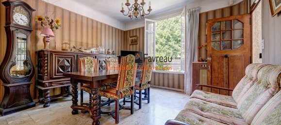 Casa de 2 dormitorios en Villejuif, France No. 165941 2