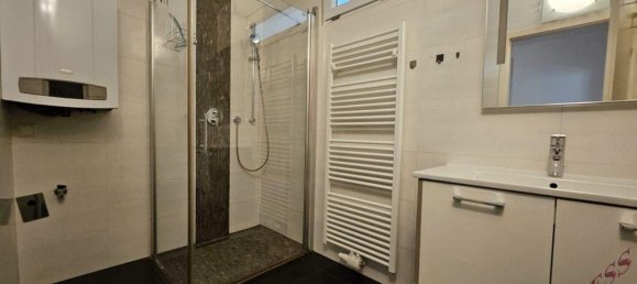 3غرفة شقة في Liesing, Austria رقم 133906 3