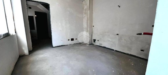 2 bedrooms Apartment in Turin, Italy No. 322029 8