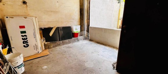 2 bedrooms Apartment in Turin, Italy No. 322029 11