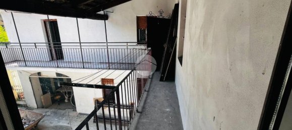 2 bedrooms Apartment in Turin, Italy No. 322029 17