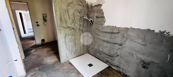 2 bedrooms Apartment in Turin, Italy No. 322029 30