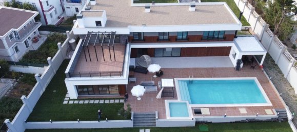 Villa 5+1 in Silivri, Turkey No. 5511 11