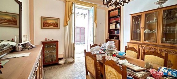 Apartamento de 4 habitaciónes en Palermo, Italy No. 146395 4