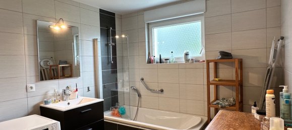 Apartamento de 3 dormitorios en Brunstatt-Didenheim, France No. 88040 2