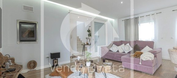 4 bedrooms House in Barreiro, Portugal No. 85029 7