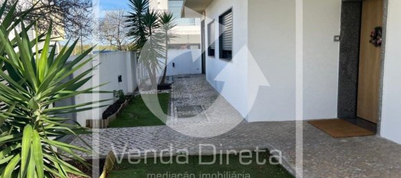 4 bedrooms House in Barreiro, Portugal No. 85029 8