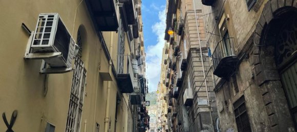 Apartamento de 2 habitaciónes en Naples, Italy No. 34117 2