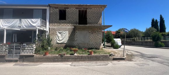 Casa de 7 divisões em Taurasi, Italy N.º 276088 7