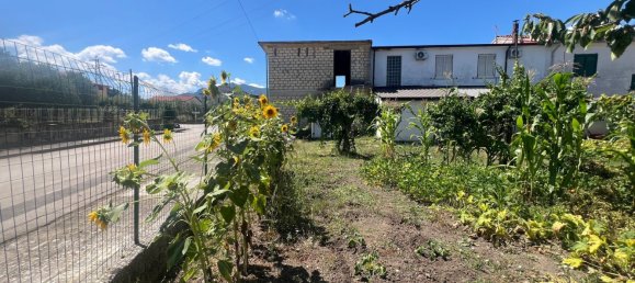 Casa de 7 divisões em Taurasi, Italy N.º 276088 3