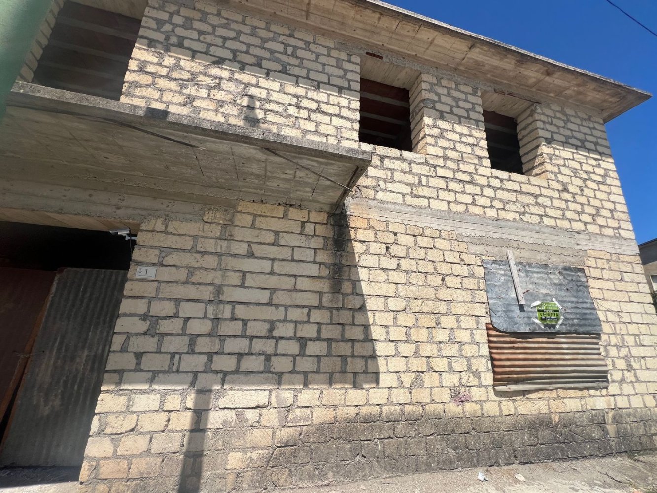 Casa de 7 divisões em Taurasi, Italy N.º 276088