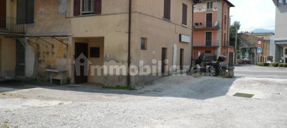 5 rooms Commercial property in Iseo, Italy No. 213806 3