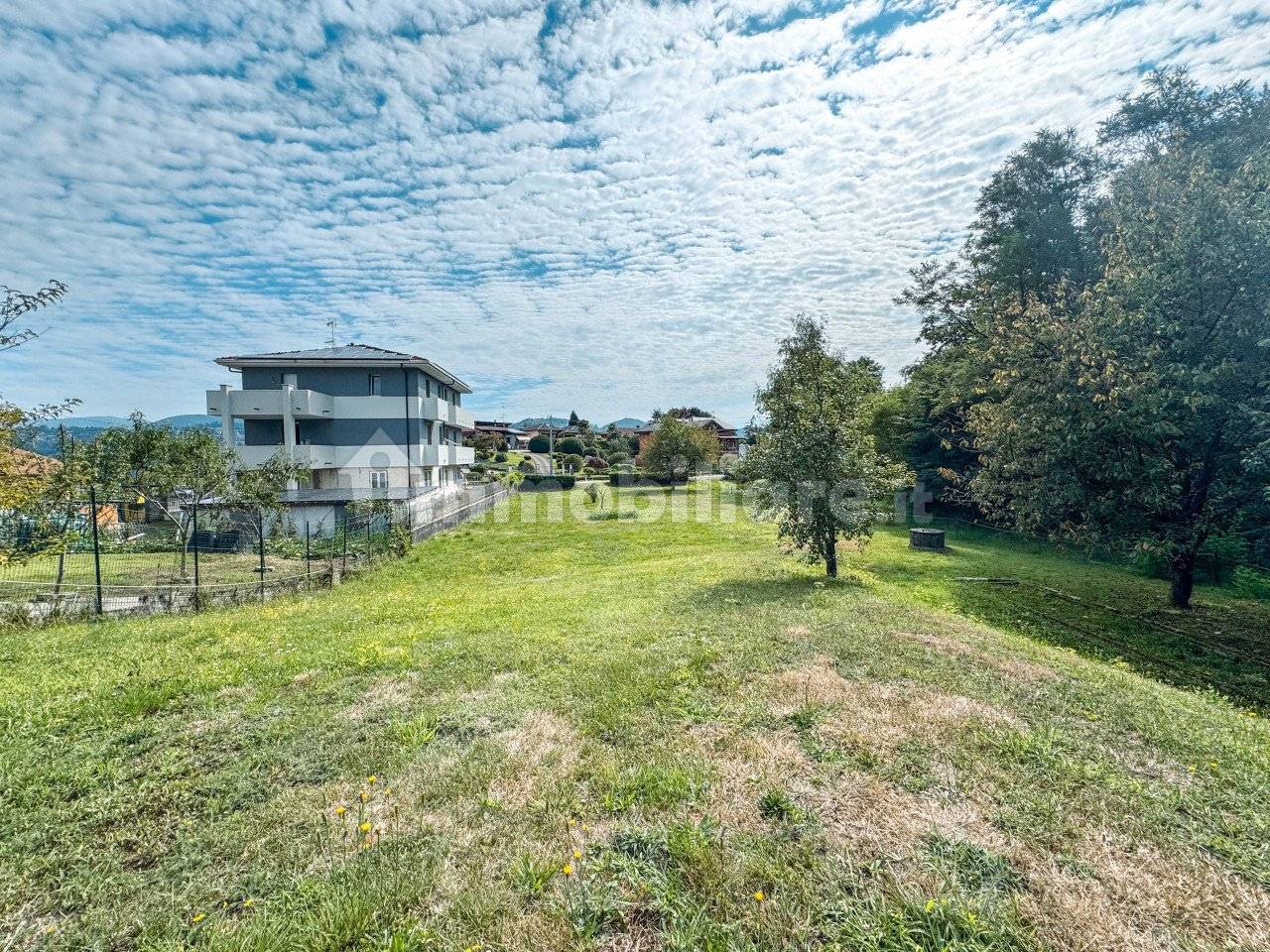 1630m² Land in San Maurizio d'Opaglio, Italy No. 385906