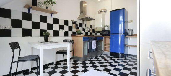 3-salle Duplex à Dusseldorf, Germany No. 42708 5