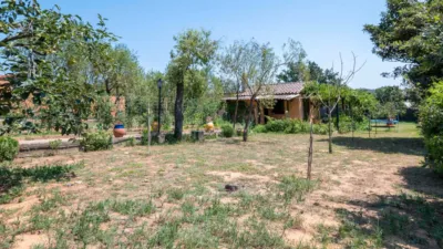  Land in Girona, Spain No. 145344