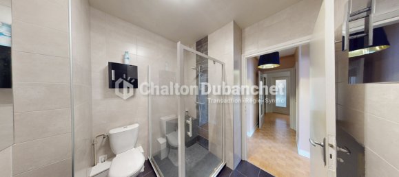 2 bedrooms Apartment in Roanne, France No. 205539 5