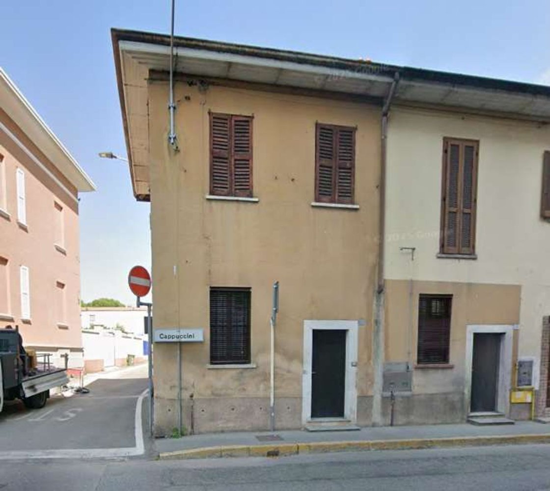 Studio in Cerro Maggiore, Italy No. 287603