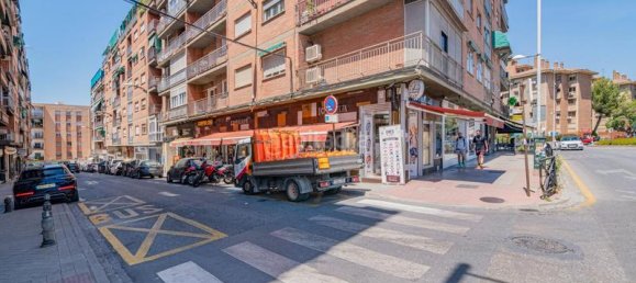 3 bedrooms Apartment in Granada, Spain No. 173803 38