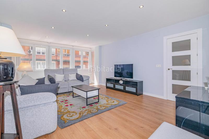 3 bedrooms Apartment in Granada, Spain No. 173803