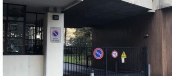 3 rooms Apartment in Milan, Italy No. 314180 26