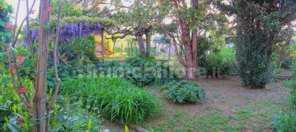 2 bedrooms Villa in Montepulciano, Italy No. 108120 12
