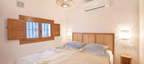 2 bedrooms House in Caleta de Velez, Spain No. 104753 5