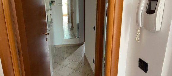 Apartamento de 4 habitaciónes en Anzio, Italy No. 219247 12