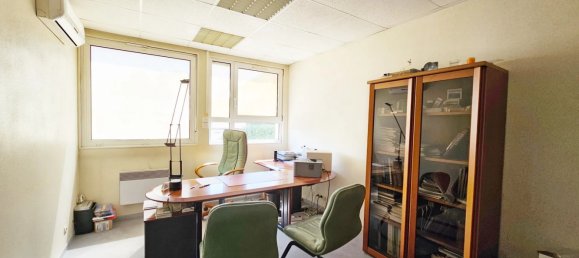 181m² Office in Laon, France No. 89934 4