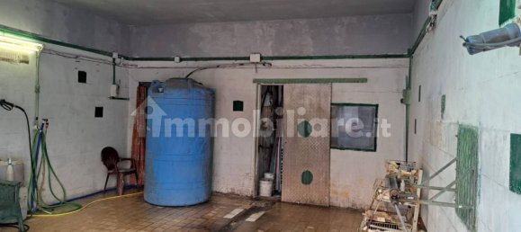 1-Zimmer Gewerbliche Immobilie in Rome, Italy, Nr. 196827 5