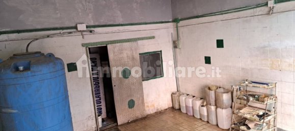 1-Zimmer Gewerbliche Immobilie in Rome, Italy, Nr. 196827 8