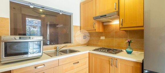 3-salle Appartement à Rome, Italy No. 32102 16