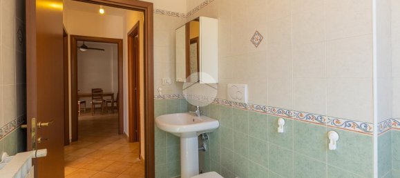 3-salle Appartement à Rome, Italy No. 32102 31