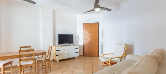 3-salle Appartement à Rome, Italy No. 32102 12