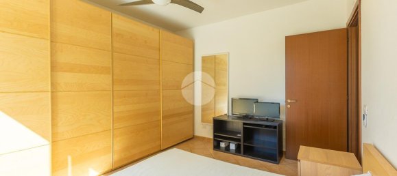 3-salle Appartement à Rome, Italy No. 32102 23