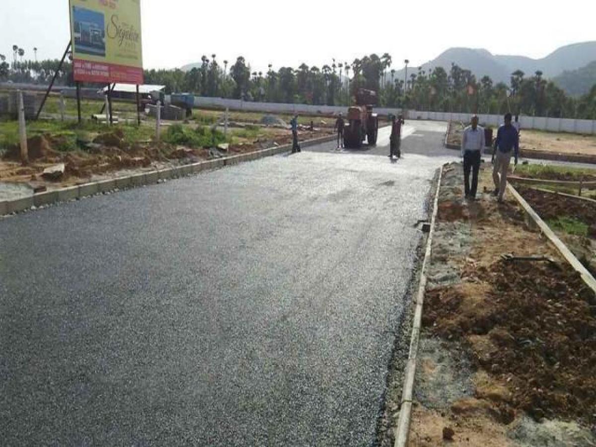 Grundstück in Visakhapatnam, India, Nr. 37858