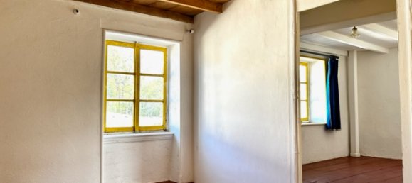 Adosado de 9 habitaciónes en Chambost-Longessaigne, France No. 198269 7