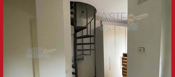 5 bedrooms Apartment in Rome, Italy No. 330857 20