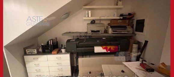 5 bedrooms Apartment in Rome, Italy No. 330857 34